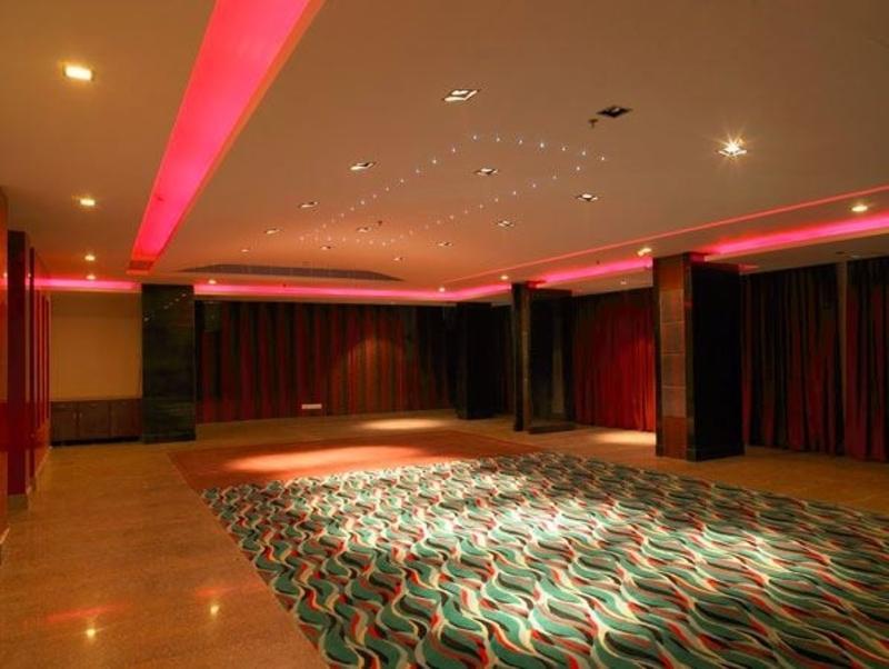 ホテル Ramada By Wyndham Jaipur North エクステリア 写真